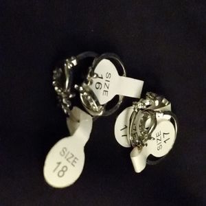 Woman's rings